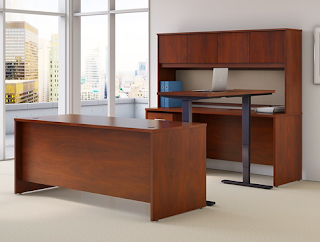 Bush Business Furniture Series C Elite Ergonomic Desk