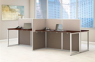 collaborative workstation for 4 people